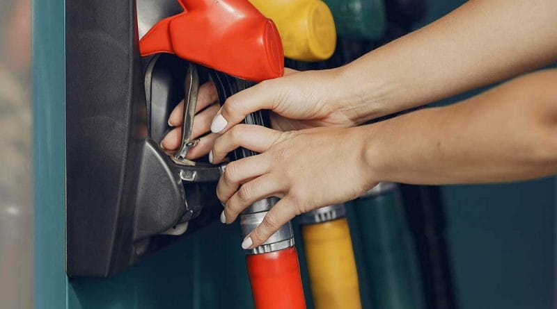 oil price goes down 1