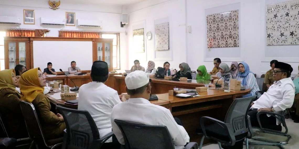Komisi III DPRD Kota Cirebon Dorong Peningkatan Pelayanan Pendidikan di Tahun 2025