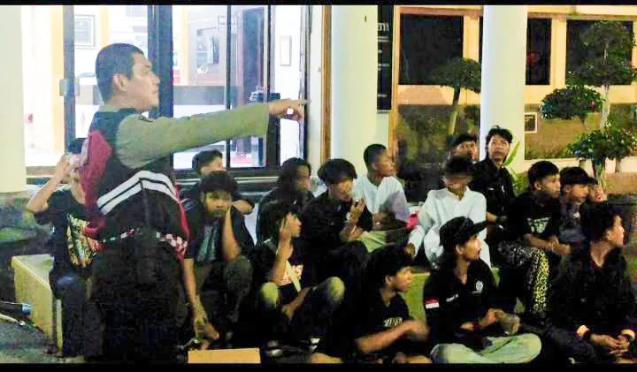 Polisi Amankan 29 Remaja Diduga Geng Motor yang Konvoi Ugal-ugalan di Kota Cirebon