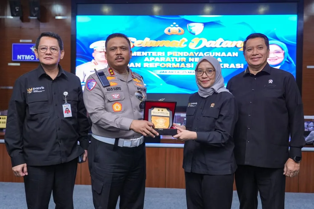 Kakorlantas Polri Terima Kunjungan MenPAN-RB, Bahas Kesiapan Pemantauan Arus Mudik Lebaran 2025