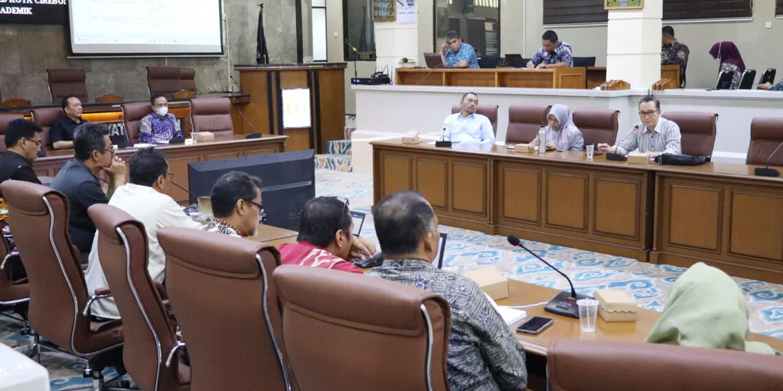 Bapemperda DPRD Kota Cirebon Siapkan 12 Raperda Prioritas 2025