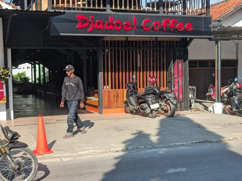 PXL 20250604 151541624