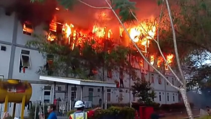 Hunian Pekerja IKN Kebakaran Asap Hitam Membumbung Tinggi