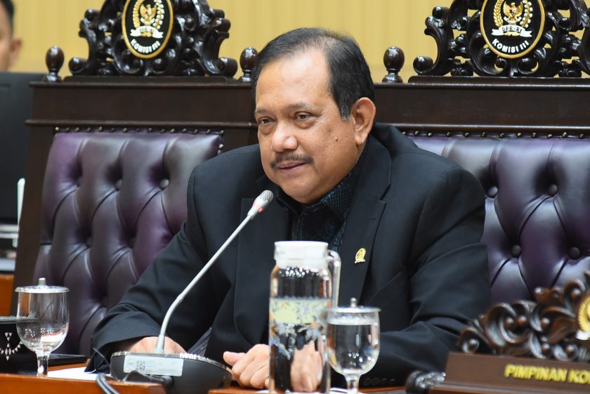 Anggota Komisi III DPR RI Rikwanto dalam Rapat Dengar Pendapat Umum RDPU Komisi III DPR RI bersa20260420142129