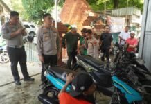Polres Cirebon Kota Beri Layanan Bengkel Gratis bagi Ojol Kamtibmas, Wujud Kepedulian Hari Bhayangkara