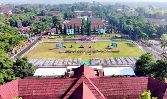 Pelantikan Praja Muda IPDN