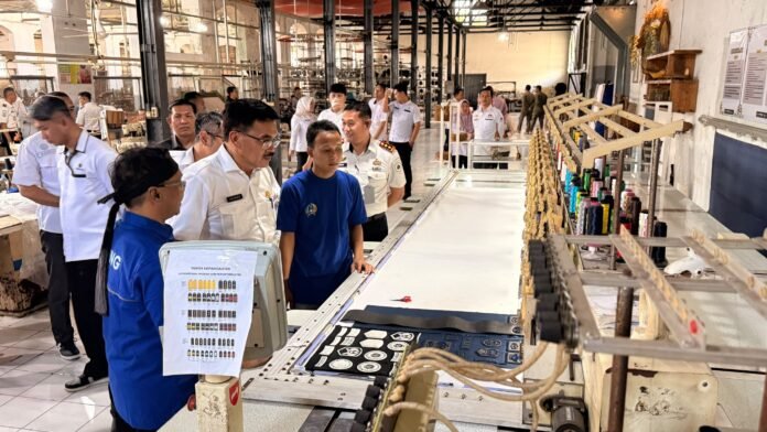 Pelatihan kerja warga binaan Lapas Cirebon