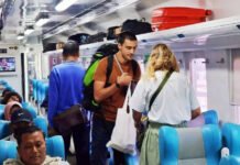Wisatawan Asing Naik Kereta Api Meningkat 13,8 Persen, KAI Daop 3 Cirebon Layani 22.861 WNA pada Semester I 2026