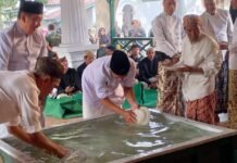 Siraman Panjang Keraton Kasepuhan Cirebon Digelar, Tradisi Jelang Puncak Maulid Nabi 2026