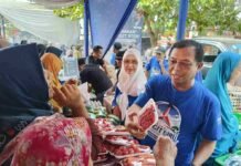 Partai Demokrat Gelar Gerakan Pangan Murah di Kota Cirebon, 3.000 Paket Sembako Diserbu Warga