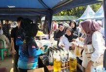 Semarak HUT ke-81 TNI, Bazar Kodim 0614 Kota Cirebon Ramai Diserbu Masyarakat