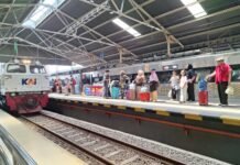 Wisatawan Asing Makin Doyan Naik Kereta, KAI Daop 3 Cirebon Layani 36.255 WNA hingga September 2026