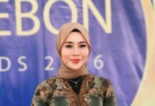 Rinna Suryanti Raih Penghargaan Bergengsi, Komitmen Pendidikan dan Kesehatan Jadi Sorotan