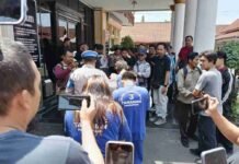Curi Vespa Rp40 Juta di Parkiran Padel Cirebon, Dua Terduga Pelaku Ditangkap dalam 24 Jam